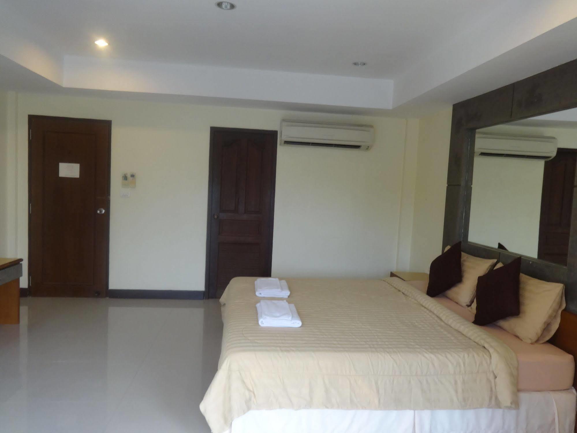 Pornthep Hotel 2 Ban Khlong Haeng Dış mekan fotoğraf